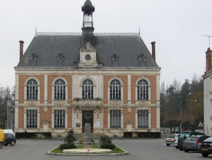 Châtillon-Coligny, France